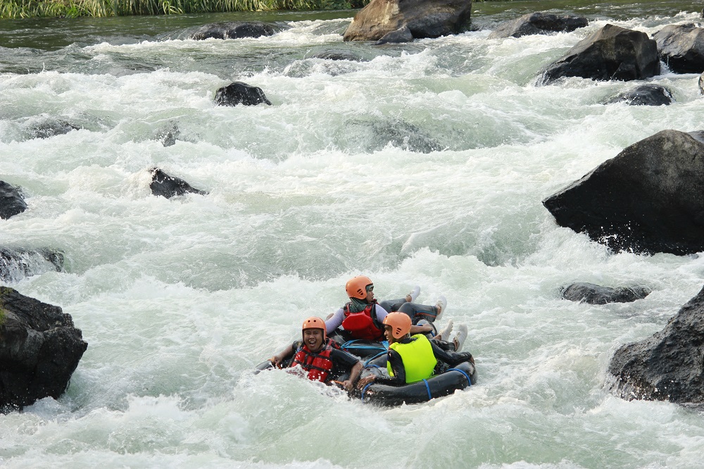 Banner 09052510345892_Rahayu_River_Tubing.JPG