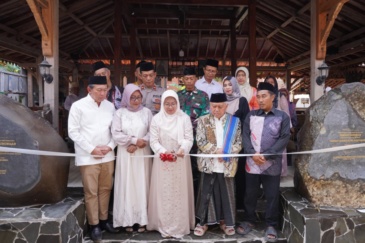 Peresmian Pendopo Gunungan (Paseban) di Musholla Taqwa