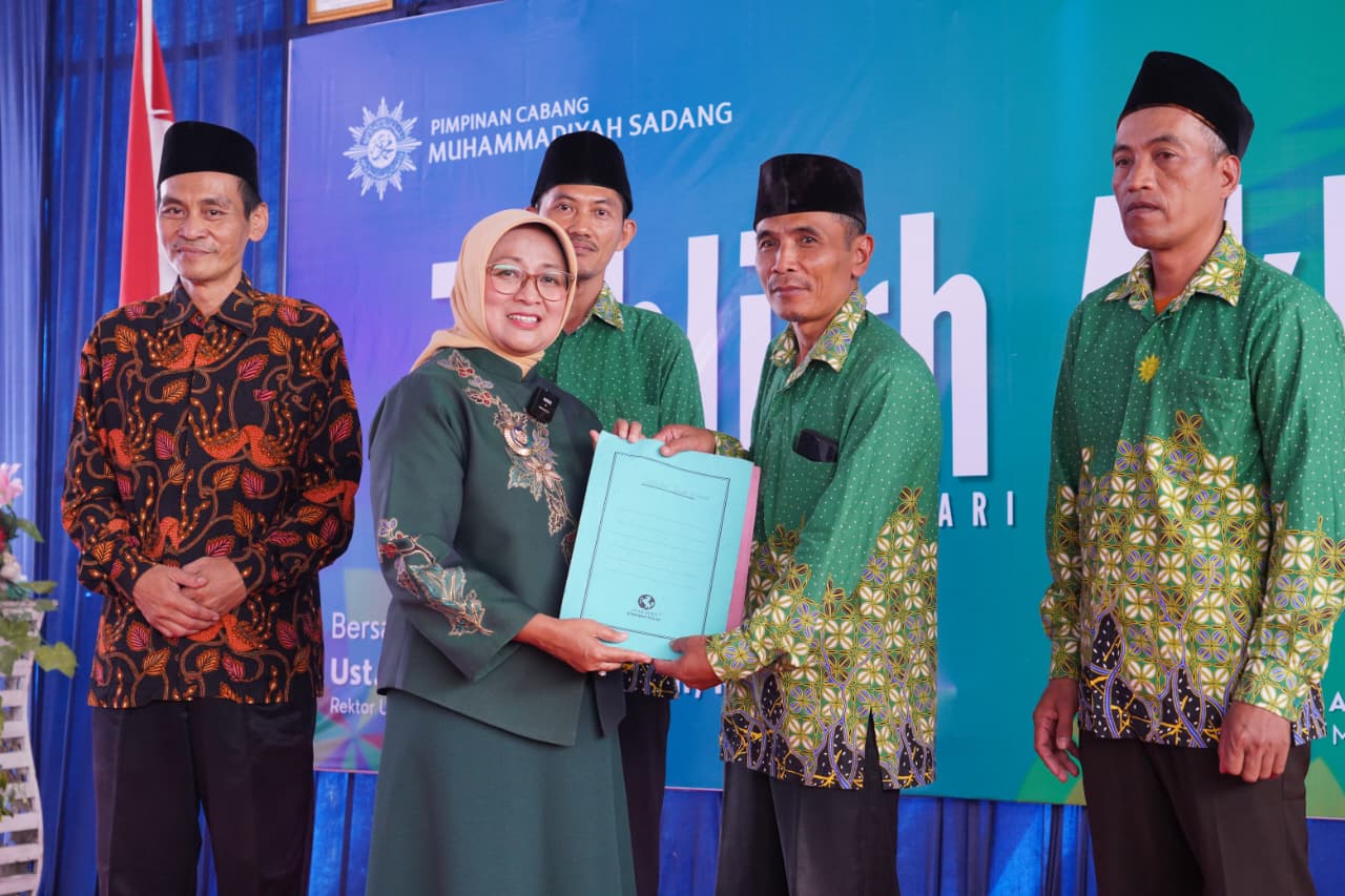 Bawa Angin Segar, Bupati Lilis Infokan Perbaikan Jalan Lingkar Karangsambung-Sadang hingga Perbatasan Banjarnegara