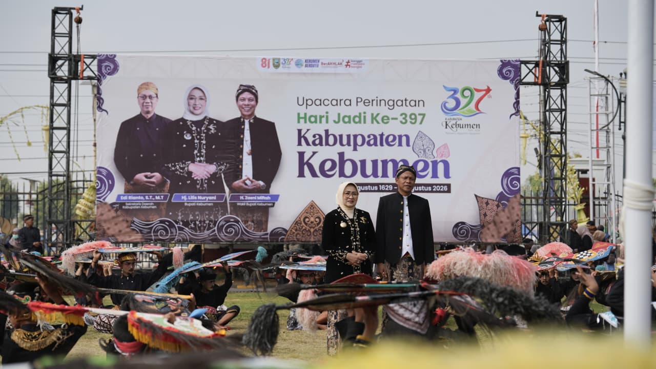 Penuh Nuansa Adat Jawa, Kebumen Peringati Hari Jadi ke-397 dengan Semangat Kebersamaan