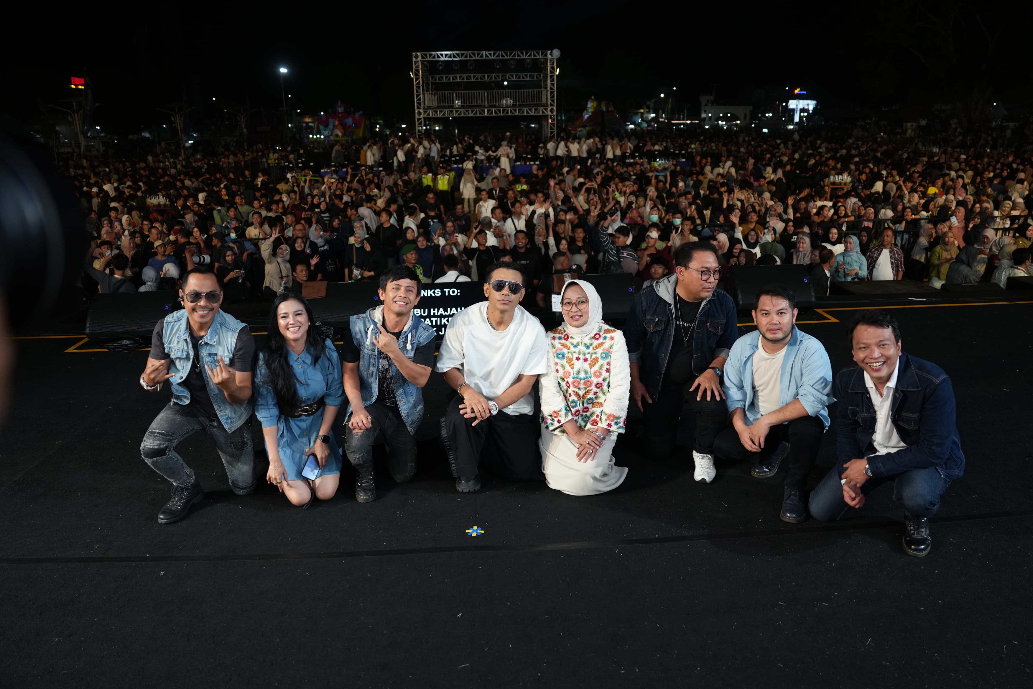 Ribuan Warga Tumpah Ruah di Puncak Kebumen Fest 2026