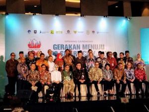 Bupati Kebumen Tandatangani MOU Gerakan 100 Smart City Indonesia