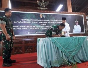 KSAD dan Bupati Tandatangani MoU Hibah Tanah Makodim 0709 Kebumen