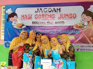 SD Muhammadiyah Pejagoan Gelar Lomba Masak Nasi Goreng