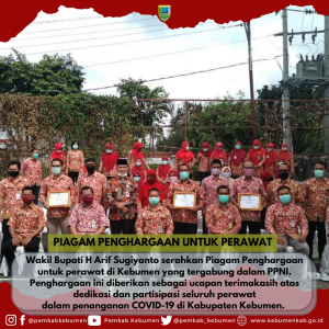 PPNI Kebumen Terima Piagam Penghargaan dari Wakil Bupati.