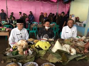 Hadiri Bersih Desa Sampang, Wabup Pesan Jaga Silaturahmi