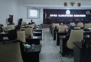 Rapat Paripurna DPRD Kabupaten Kebumen, Bupati sampaikan Raperda APBD Tahun 2021