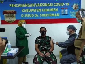 Dandim 0709 Kebumen, Jadi Yang Pertama Divaksin COVID-19