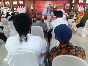 Open House  Bupati Kebumen dan Wakil Bupati Kebumen dengan PKL Alun - Alun