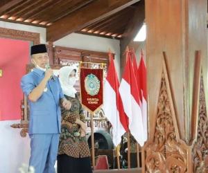 Kabar Baik Bagi PKL Alun-ALun Kebumen, Bupati Arif Bakal Izinkan PKL Berjualan Siang dan Malam