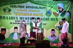 Hadiri Tasyakuran Ahbaabul Musthofa, Bupati Arif Ingatkan Umat Muslim Siapkan Fisik Hati dan Mental Jelang Ramadhan