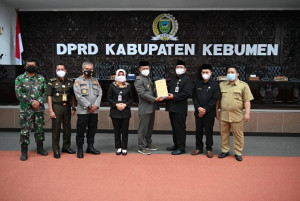 DPRD Sahkan Perubahan Anggaran APBD Kebumen Tahun 2021