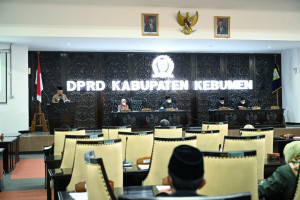 Demi Jaga Pasar Rakyat, Pendirian Swalayan Tak Diizinkan Lagi di Kecamatan Kebumen