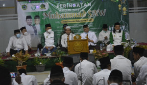 Hadiri Peringatan Maulid Nabi. Bupati Kebumen : Pemkab Belum Mengizinkan, Tapi Juga Tidak Melarang