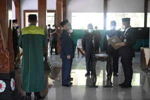 Lantik 7 Pejabat Tinggi Pratama, Bupati Kebumen: Jaga Integritas dan Loyalitas