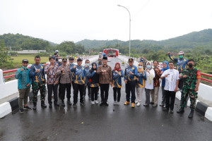 Genjot Infrastruktur di Utara, Bupati Resmikan 4 Jembatan 