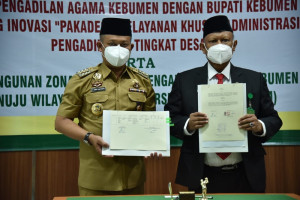 Pengadilan Agama Kebumen Luncurkan Pakades, Bupati Arif Sugiyanto Beri Apresiasi