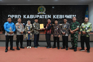 Perubahan APBD 2022 Ditetapkan DPRD Kebumen, Ada Alokasi Bansos Rp6,4 M