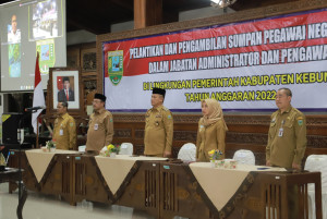 Bupati Kembali Merotasi dan Melantik Pejabat Eselon III dan IV