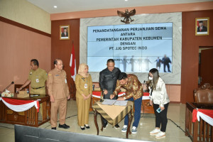 Pemkab Kebumen Teken MoU dengan Perusahaan Sarung Tangan Asal Korea