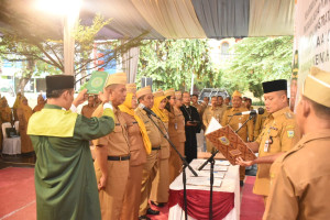 Usai Dilantik, Ratusan PNS di Kebumen Langsung Belanja di Pasar Rakyat