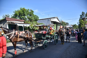 Padepokan SM Mbah Suman Kembali Gelar Kirab Pusaka dan Budaya, Tebar Uang Receh Rp15 Juta