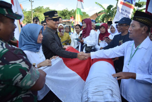 Pertama Kali, Bendera Merah Putih 1000 Meter Membentang di Trowongan Ijo Kebumen