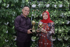 Kebumen Kembali Raih 2 Penghargaan di ajang TOP BUMD AWARDS  2024