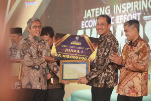 Pemkab Kebumen Raih Juara TPID Award Jateng untuk Wilayah IPH Terbaik