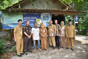 Tinjau Pangkalan LPG, Bupati Sebut Kebutuhan Gas Jelang Lebaran Aman  Jelang Lebaran Kebutuhan Gas di Kebumen Diusulkan Nambah 12 Persen