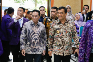 Menko PMK Tekankan Percepatan Penanganan Stunting dan TBC, Jateng Didorong Jadi Contoh Sinergi Kesehatan Nasional