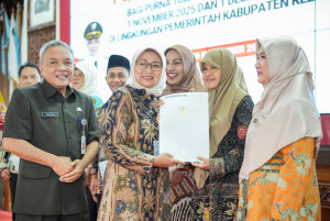 Pemkab Kebumen Serahkan Tali Asih kepada 116 PNS Purna Tugas TMT Oktober–Desember 2025