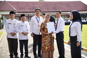 Selamat! 3.551 Honorer Kebumen Diangkat PPPK Paruh Waktu, Bupati Lilis: Kebumen Butuh Panjenengan Semua