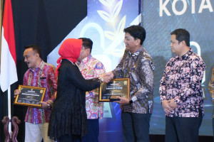 Raih Nilai 93,64, Kebumen Sandang Predikat Kabupaten/Kota Informatif di Jawa Tengah