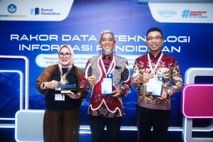 Jateng Borong Penghargaan Anugerah Data dan Teknologi Pendidikan 2025