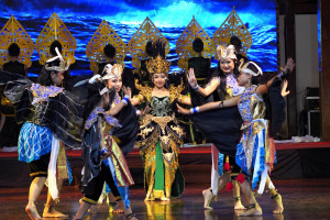 Sukses Digelar di TMII, The Tales of Karangbolong jadi Ajang Promosi Wisata Kebumen Mendunia   JAKARTA – Keelokan budaya pesisir selatan Jawa Tengah b