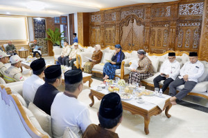 Pemkab Kebumen Berangkatkan 1.736 Calon Jemaah Haji 2026, Bupati Tekankan Pelayanan Prima dan Jaga Nama Daerah